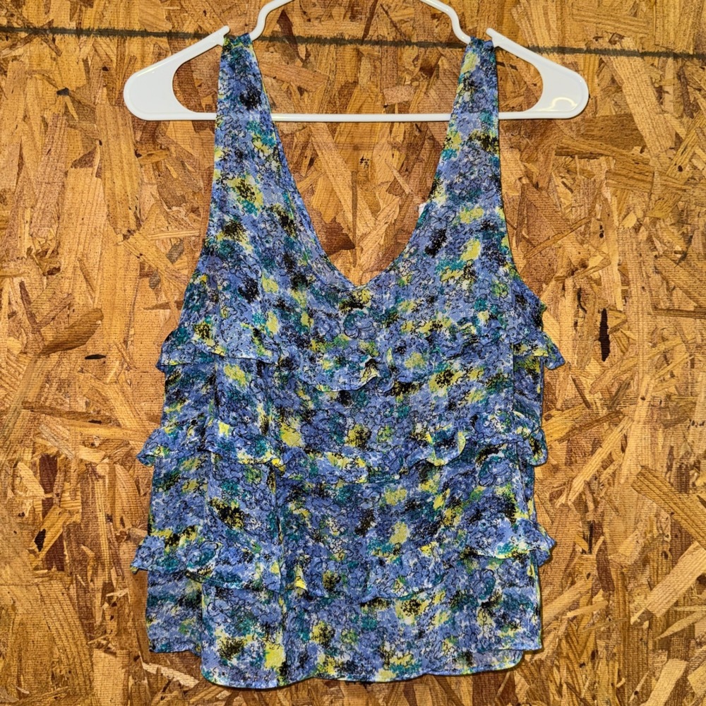 BCBG Periwinkle Blue Ruffle Tank Top Floral Print Summer Feminine Preppy Chic M